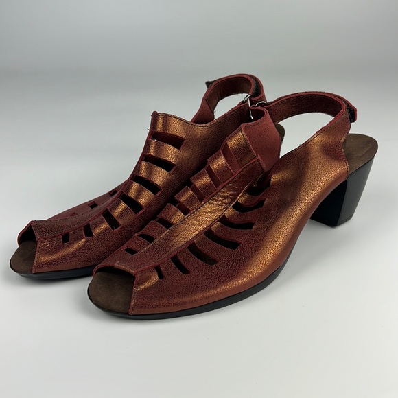 Munro Abby Crackle Open Toe Slingback Sandals Sz: 8.5SS - Picture 2 of 12